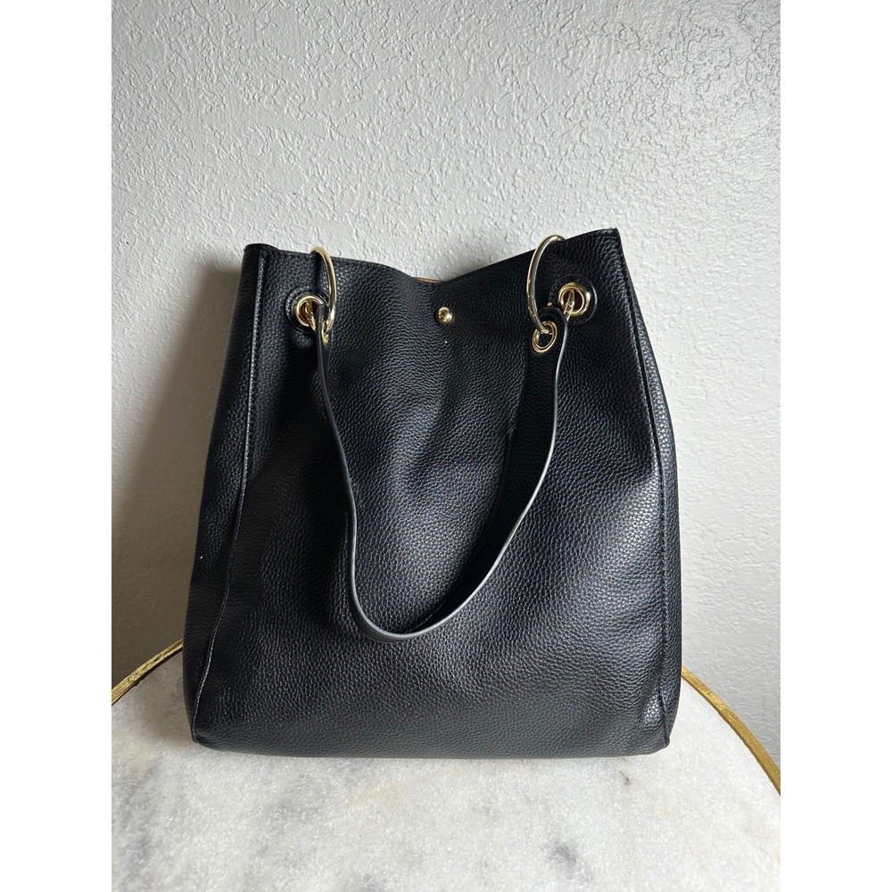 Black Pebbled Faux Leather Tote Bag Gold Hardware Contrast Interior Shoulder Bag